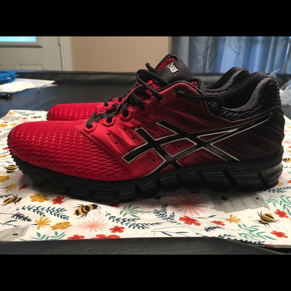 Men’s ASICS Gel Quantum 180